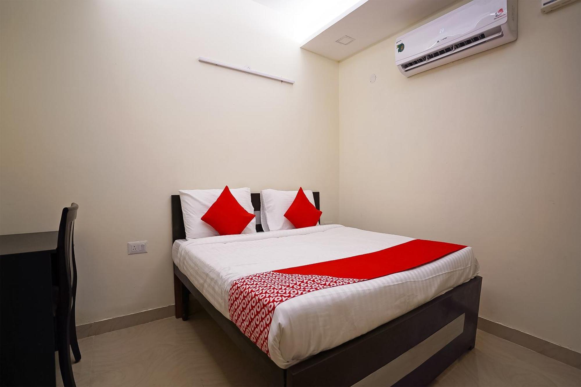 Hotel O Olive Saffron Delhi  Exterior foto